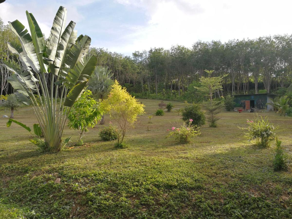 Palm Garden House Apartment เกาะลันตา ภายนอก รูปภาพ