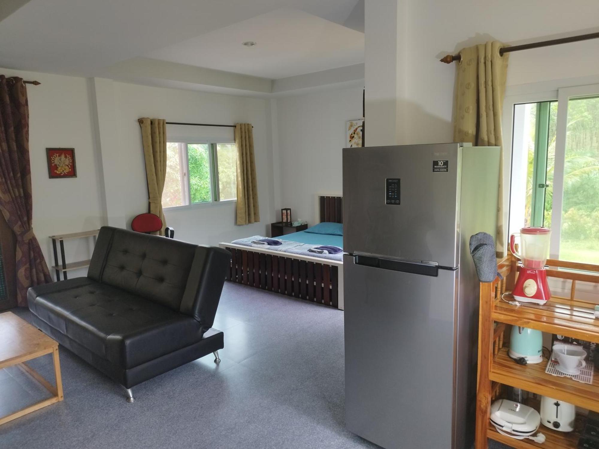 Palm Garden House Apartment เกาะลันตา ภายนอก รูปภาพ